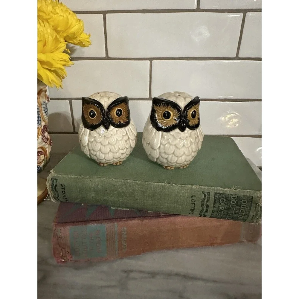 VTG Ceramic Owl Salt & Pepper Shakers Lego  Japan 60s 70s Kitsch